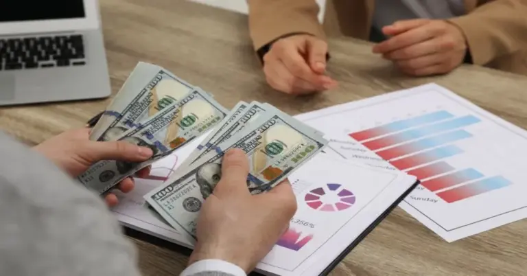 Understanding Moneylender Singapore: A Comprehensive Guide